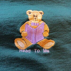 Vintage 1990s Wind River "Read to Me" Bear Green Crewneck Sweatshirt Adult Large